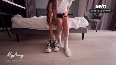 Sneaker Slut MyAnny Big Ass Creampie Gush Destroyed Hard