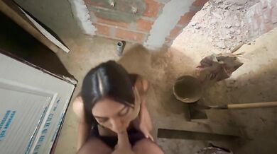 Hot Latina Housewife Gags Bricklayer with Gushing Throat Reward