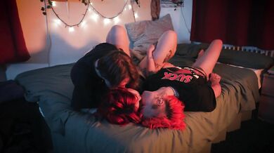 Tattooed Friend Spitroasted Gushing Strapon Deepthroat Destroy