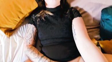 Condom Broke Flooding Hairy Pussy With Thick Creampie Accident