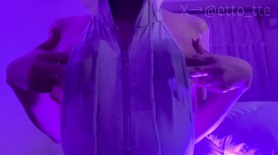 EttottE Blonde Nipples Chewed Raw in Oil Semen Sweat Gush