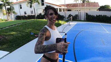 Curvy Latina Gina Destroyed by Thick Cock Public Facial Gush
