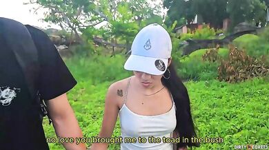 Jungle Hiker Healed by MILF Cougar Petite Teen Double Suck Cum Gushers