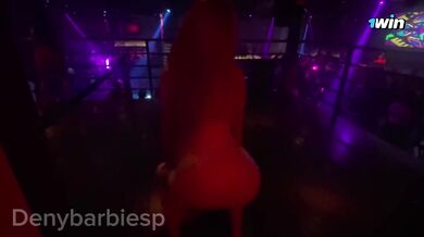 Pantyless Blonde Juicy Ass Devoured in Club Bathroom Pound