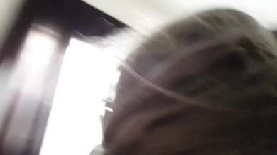 La rubia otaku se traga toda la vergota en la primera cita