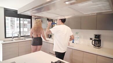 Stepmom's stepdaughter begs for a bisexual threesome right in the kitchen