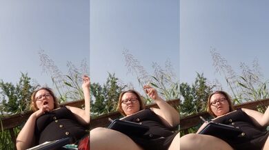 Blonde BBW smokes and drops panties outside for Daddy while coloring