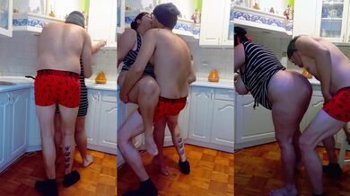My chubby stepmom cooks then takes my thick cock
