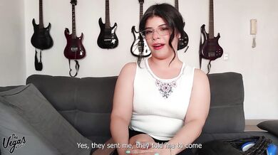 Curvy Latina Agent Keeps Raunchy Promise Doggystyle Facial Blast
