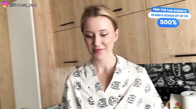 Stepdad Chokes Stepdaughter Throat Huge Cum Flood Family Therapy