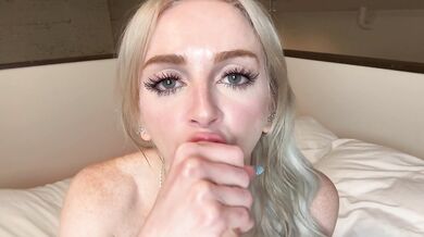 Remi Reagan POV Slut Sucks Rides Dildo Cums Gushing Bald Pussy