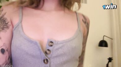 18yo Cute Selfie Slut Oops Gushes Perfect Pink Pussy Cum