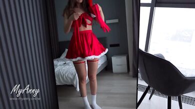 18YO Cute Big Tits Anny Christmas Lingerie Doggystyle Gush Wreck