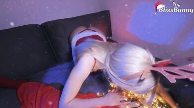 Santa’s Reindeer gets her iPhone sucking Santa’s thick cock on her knees