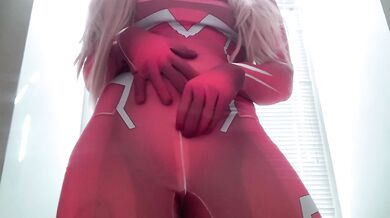 Zero Two Cosplay Darling Fuck Me Gushing Creampie Destroyed Pussy