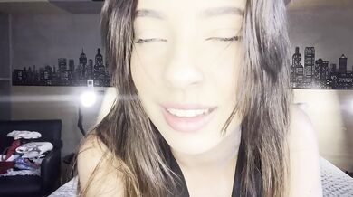 Julie Oliver Barefoot JOI Destroys Pathetic Loser Cock Humiliation