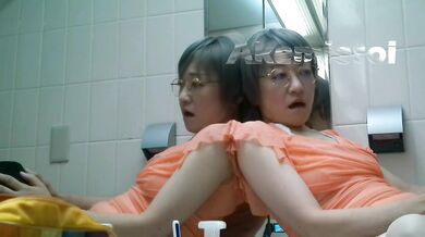 Kinky Japanese MILF Cheats Gushing Cunnilingus Deepthroat Backdoor Creampie